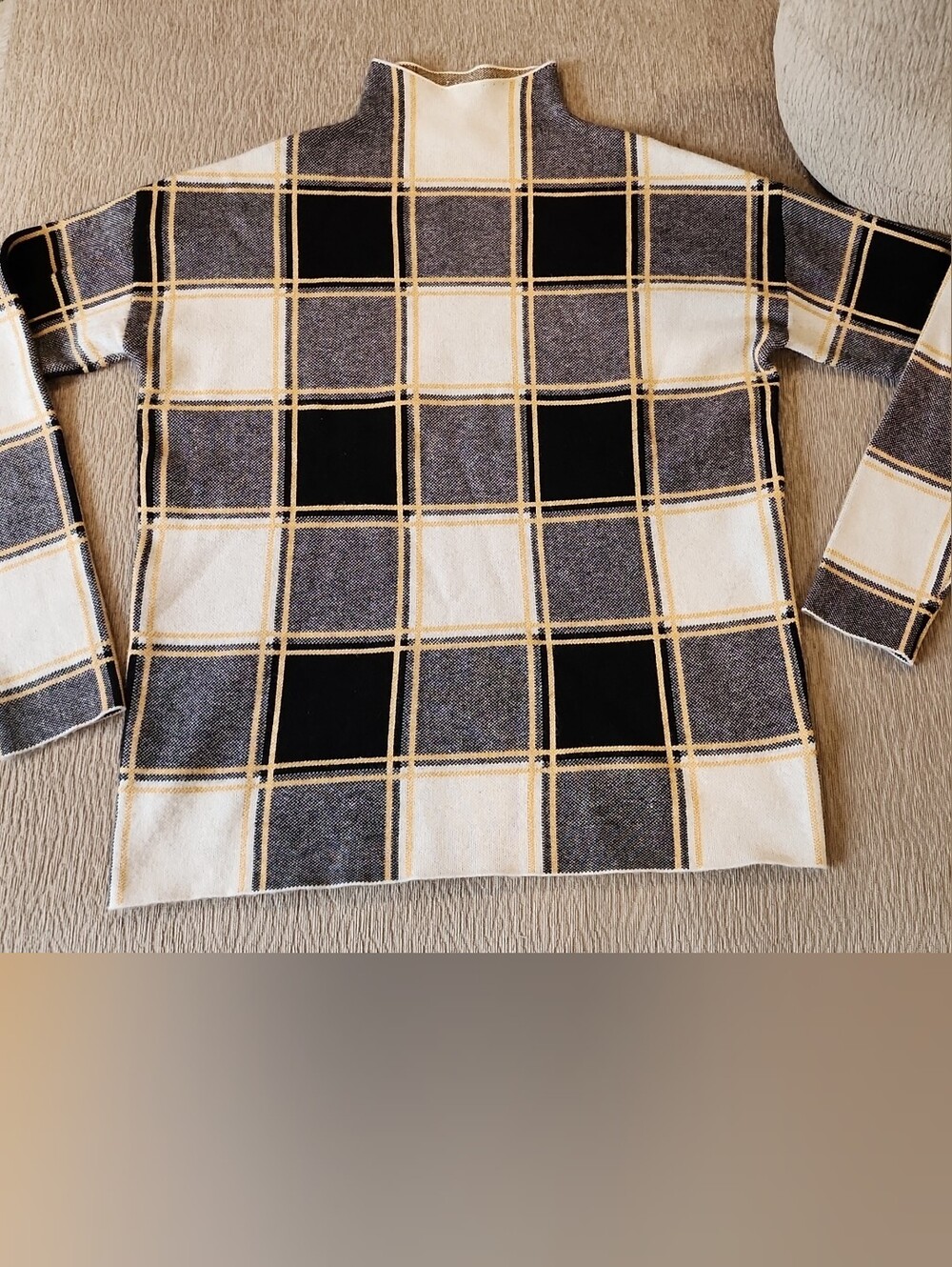 Tahari Cream and Black Geometric Pattern Mock Turtle Neck Top